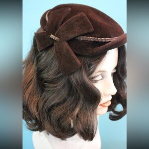Vintage Elegant Brown Velvet Women's Hat